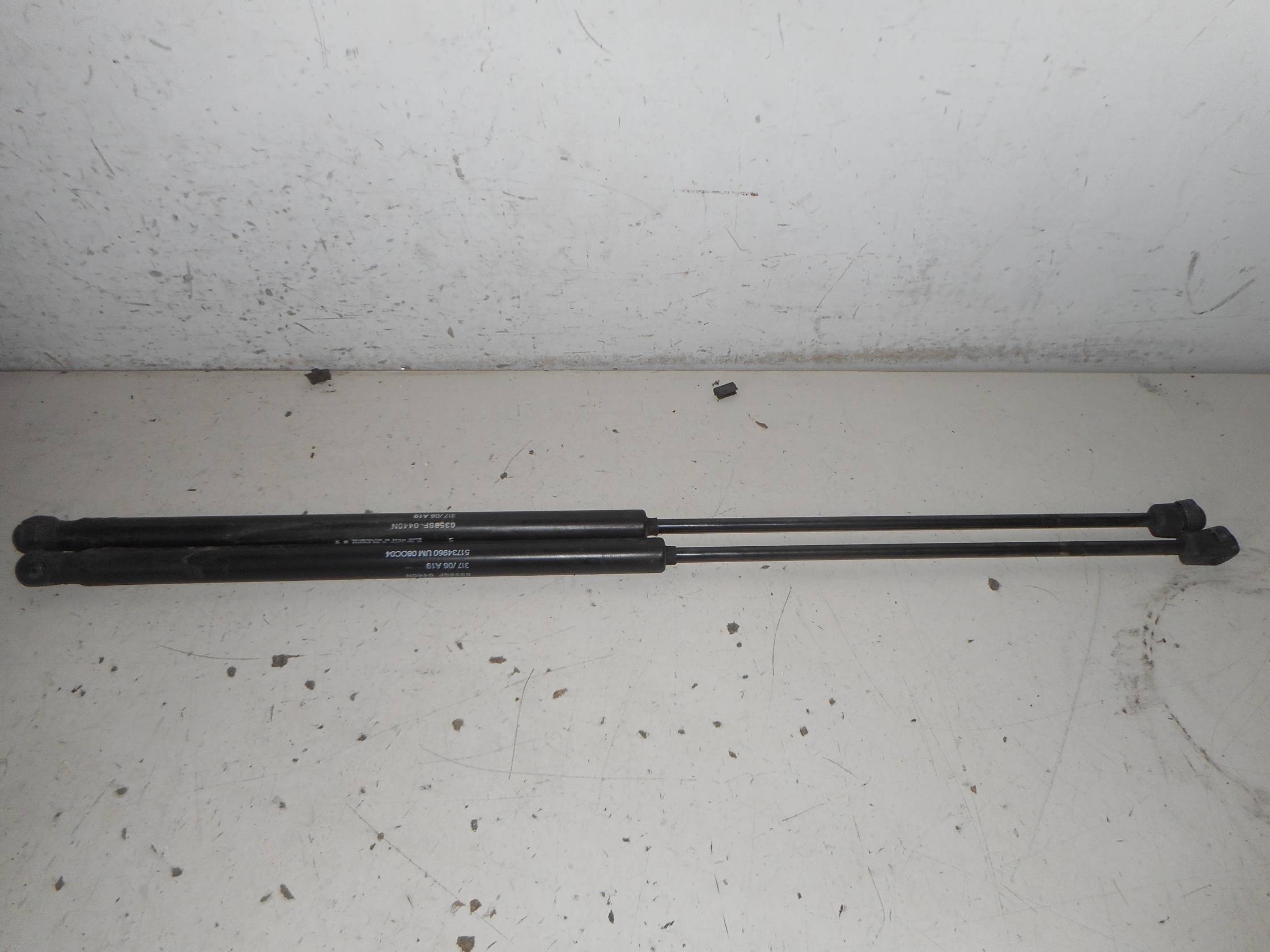 Asta ammortizzante portello post. sx.